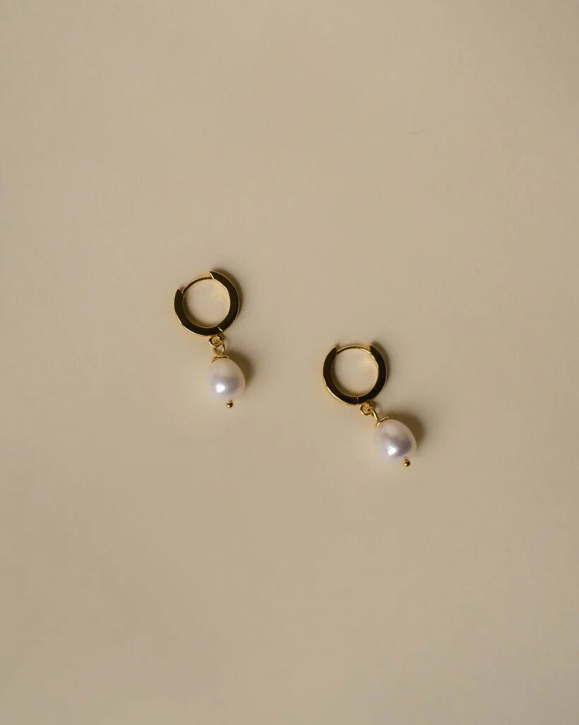 Petite créole avec perle d'eau douce - Laurel