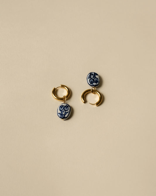 Chloé - Anneau avec perle de porcelaine tulipe