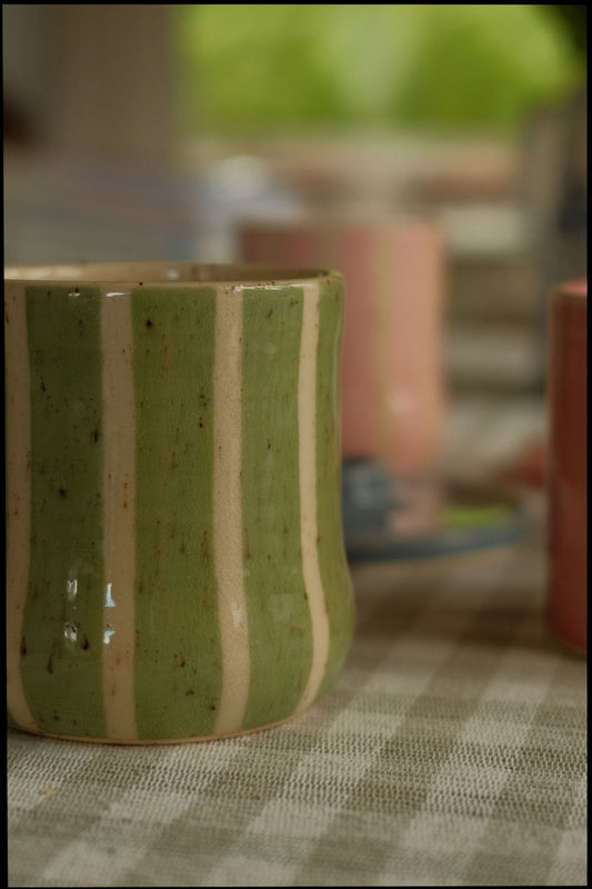 Tasse rayée bombée | Cappucino