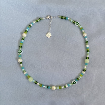 Colliers de perles semi-précieuses mixtes