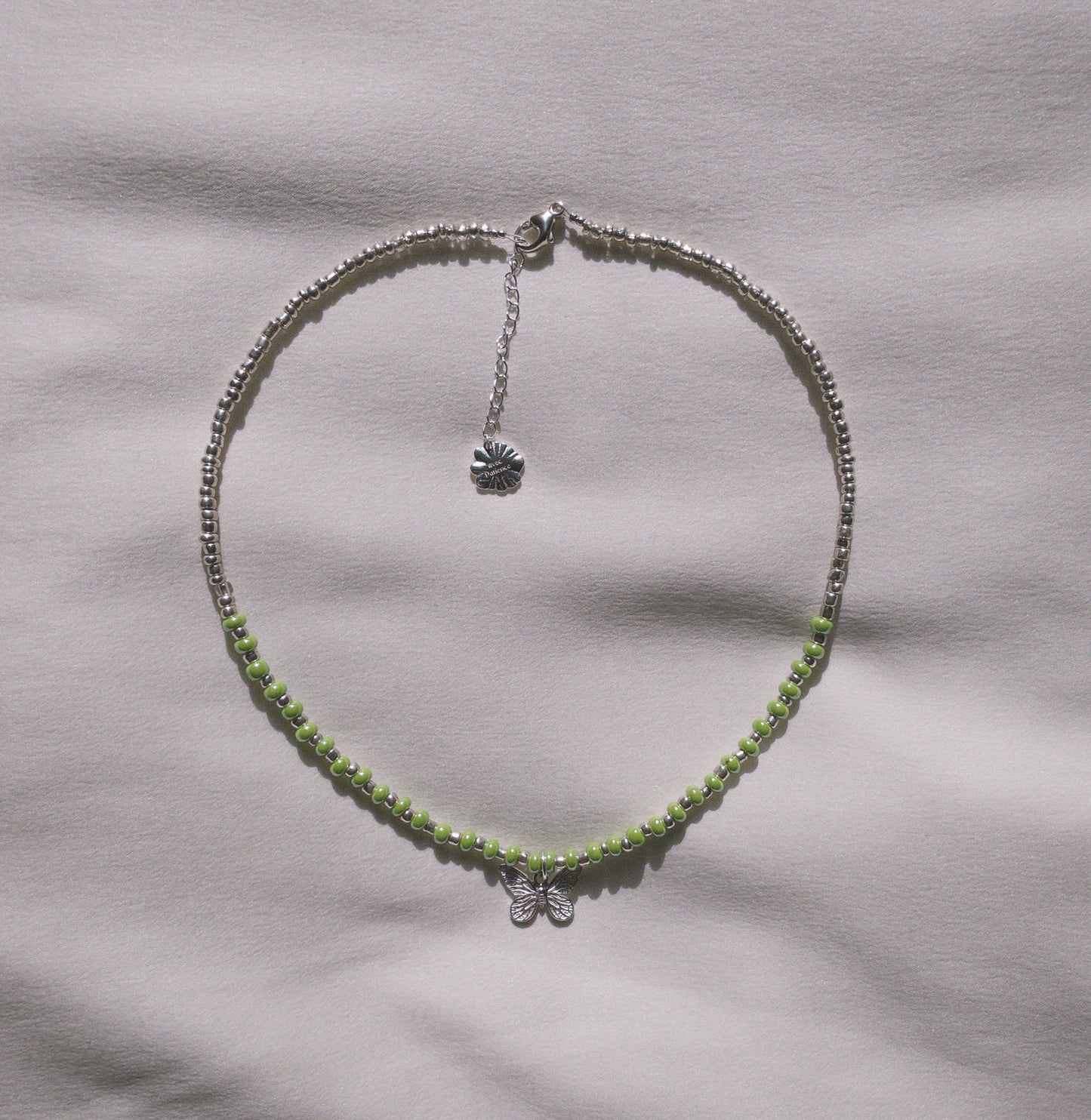 Collier papillon vert et silver
