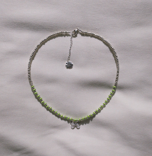 Collier papillon vert et silver